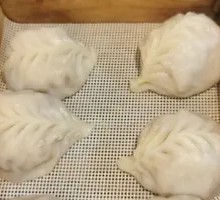 Sour Cabbage and Pork Crust Steamed Dumplings