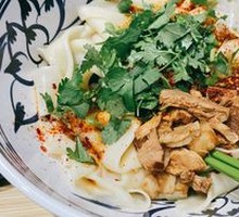 Braised Pork Dry Noodles
