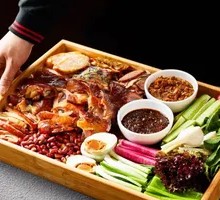 Smoked and Braised Meat Platter