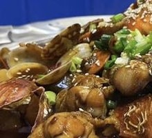 Family Feast Crab Pot