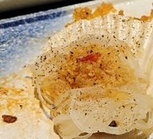Steamed Large Scallop with Garlic and Vermicelli