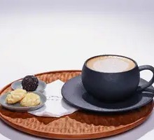 Five-Black Latte