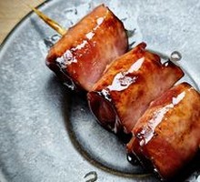 Bacon-Wrapped Tomato Rolls