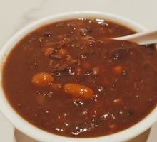 Health-Preserving Eight Treasure Porridge