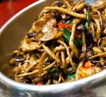 Dry-Fried Wood Ear Mushrooms