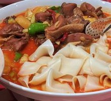 Xinjiang Shawan Big Pot Chicken