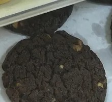 Two-Tone Chocolate Cookie