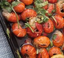 Spicy Shrimp Balls in Sauce