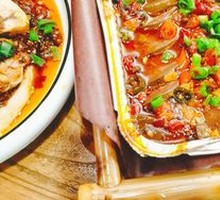 Paper-Wrapped Duck Blood