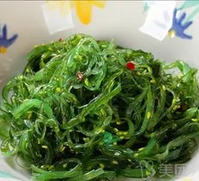 Refreshing Seaweed Noodles