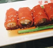 Crispy Shrimp Rolls with Red Rice