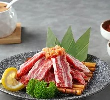 Garlic Beef Short Ribs