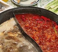 Tomato Mushroom Hot Pot