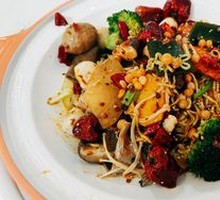 Mild Spicy Hot Pot