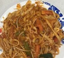 Tomato and Egg Stir-Fried Knife-Cut Noodles