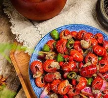Spicy Stir-Fried Shrimp Tails