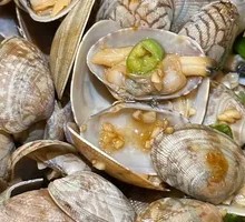 Scallion Ginger Clams