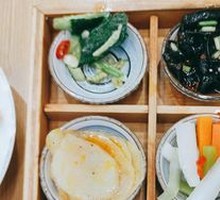 Four-Grid Assorted Vegetables