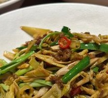 Minced Pork with Wild Bamboo Shoots