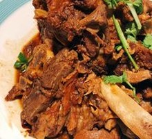 Hand-grabbed Large Pork Ribs