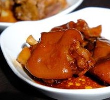 Braised Pork Trotters in Secret Sauce