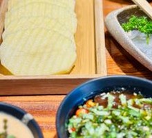 Hand-Beaten Fresh Shrimp Dumplings