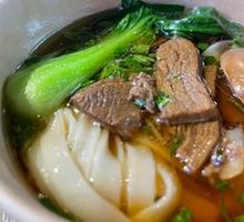 Beef Jerky with Rice Noodles