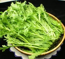 Chinese chrysanthemum greens