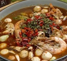 Family Feast Spicy Hot Pot