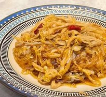 Pickled Cabbage, Vermicelli, and Lamb Stomach
