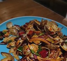 Spicy Stir-Fried Clams
