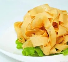 Oil-soaked tofu skin