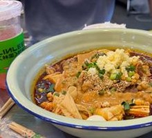 Beef Tripe Hot Pot with Spicy Noodles