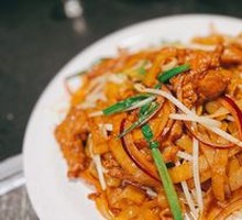 Dry-Fried Beef Rice Noodles