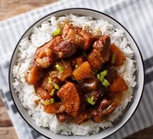 Braised Pork with Potatoes and Rice