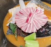 Stewed Fish Head with Soil Sauce