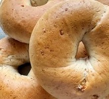 Whole Wheat Walnut Bagel