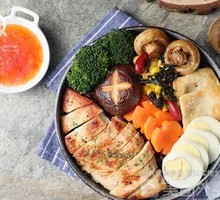 Black Pepper Chicken Grain Bowl