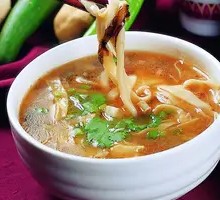 Sour Soup Knife-Cut Noodles