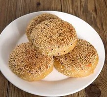 Freshly Baked Sesame Paste Vegetarian Flatbread