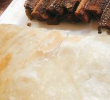 Crispy pancakes with hairtail fish