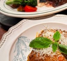 Daniele's Traditional Lasagna