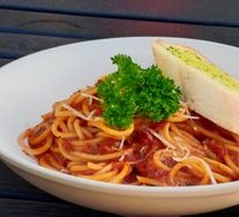 Traditional Meat Sauce Pasta