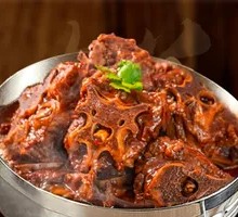 Large Pot of Lamb and Scorpion