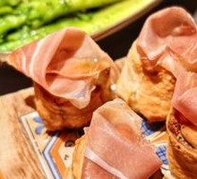 Truffle Mushrooms Pizza Roll