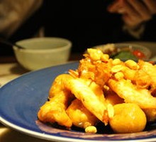 Pear-Encrusted Almond Shrimp