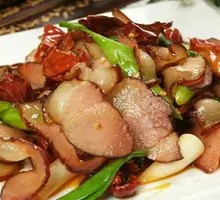Stir-Fried腊味 with Potatoes