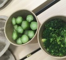 Steamed Broccoli with Soy Sauce