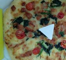 Meat-loaded Orlean Chicken Pizza