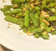 Stir-Fried Cabbage with Green Beans